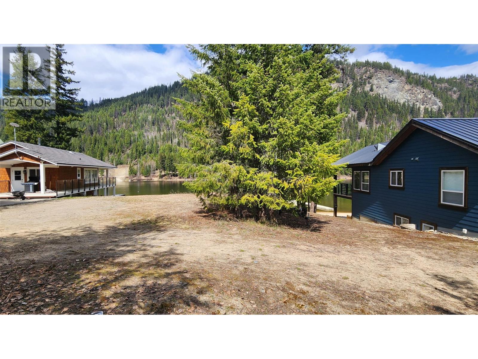  4333 EAST BARRIERE LAKE FS Road, Kamloops