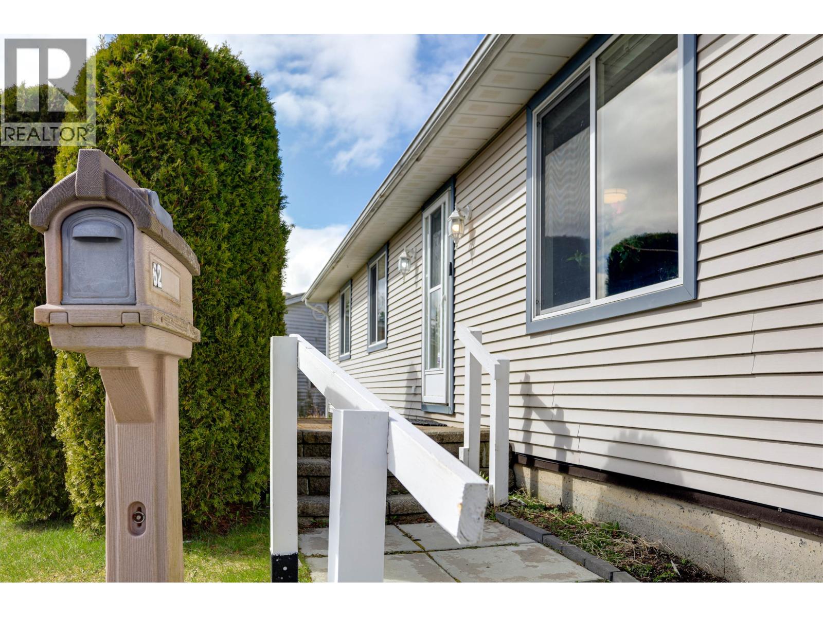 62 CLIFFORD STREET - Image 3