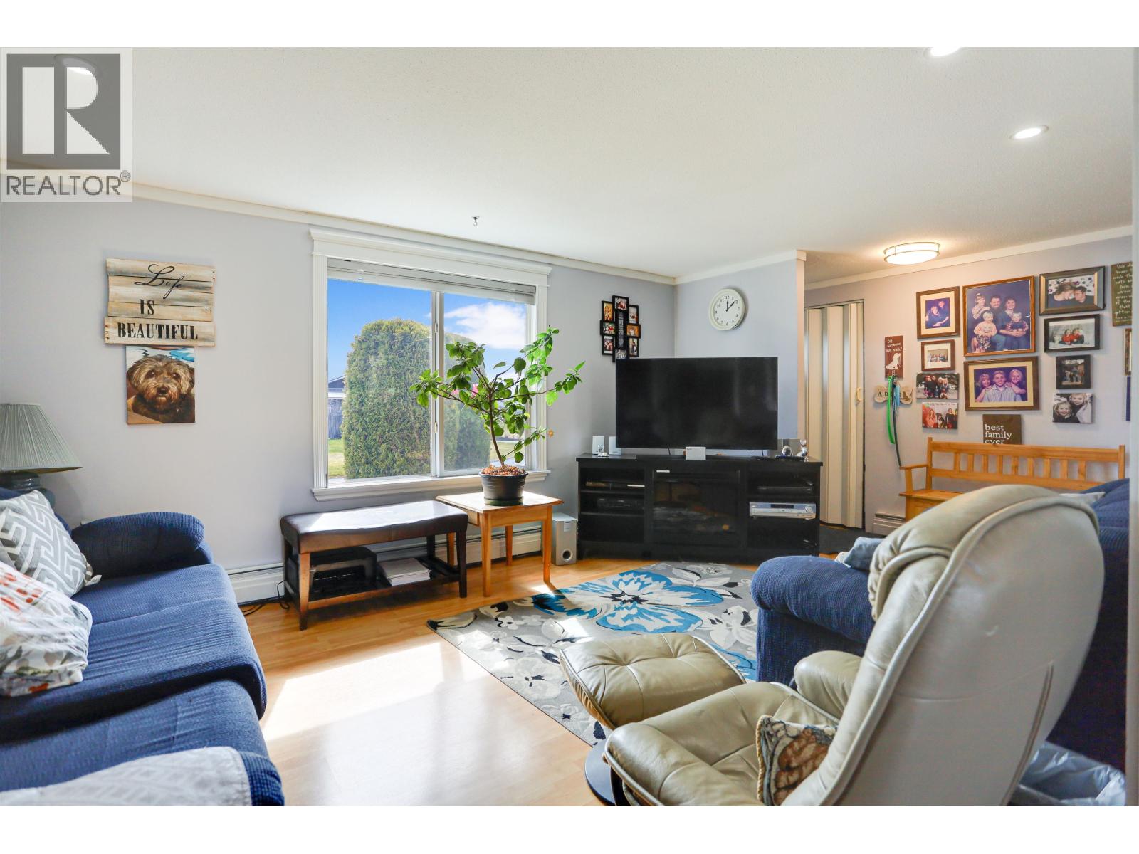 62 CLIFFORD STREET - 5