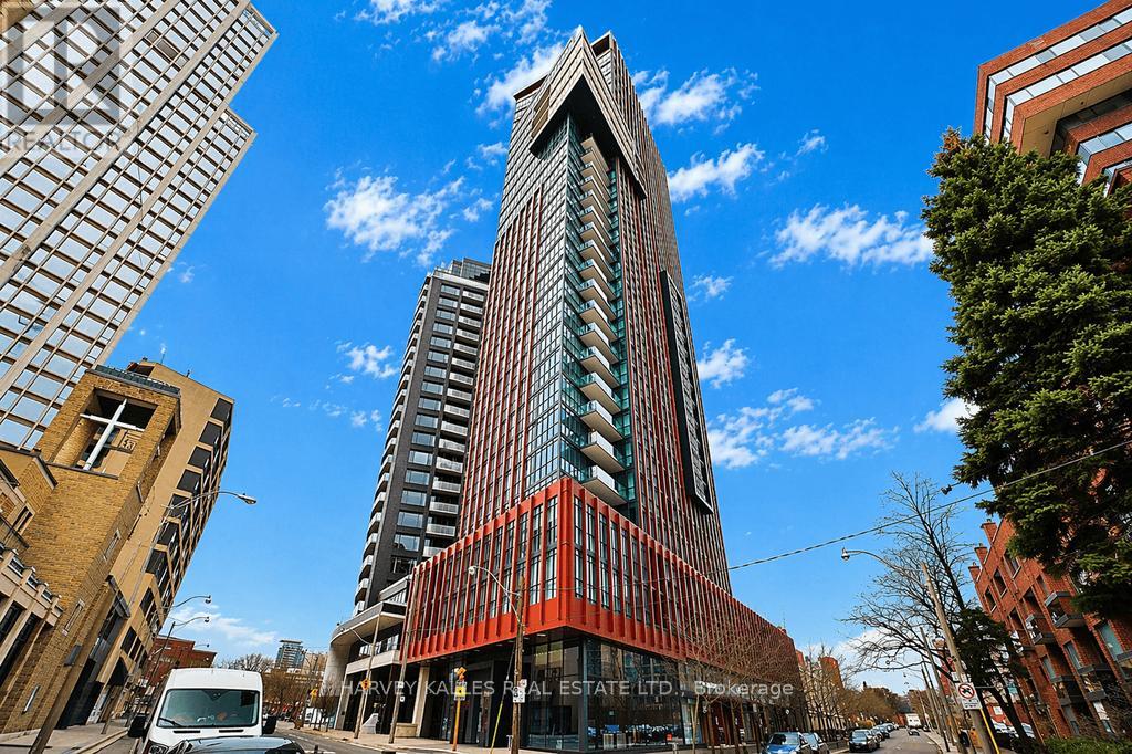 #2603 32 DAVENPORT ROAD - 1