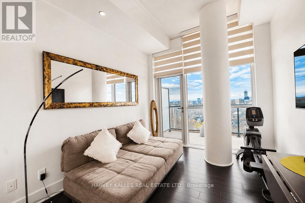 #2603 32 DAVENPORT ROAD - 16