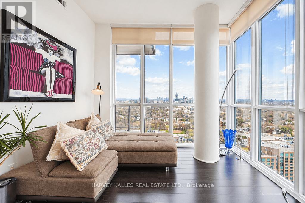 #2603 32 DAVENPORT ROAD - 18