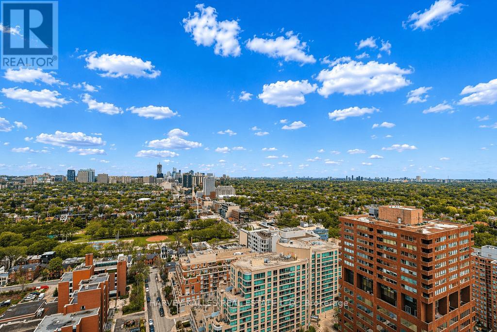 #2603 32 DAVENPORT ROAD - 31