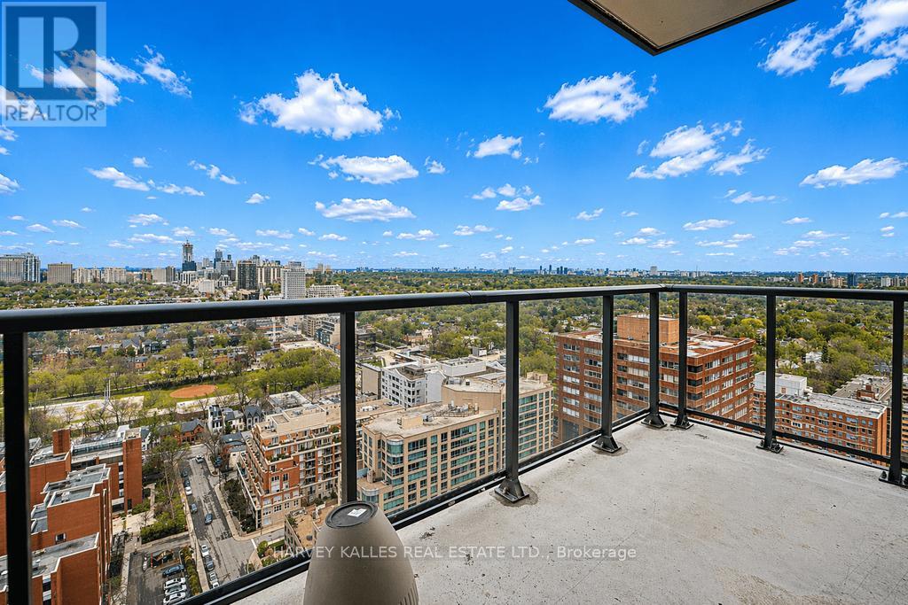 #2603 32 DAVENPORT ROAD - 32