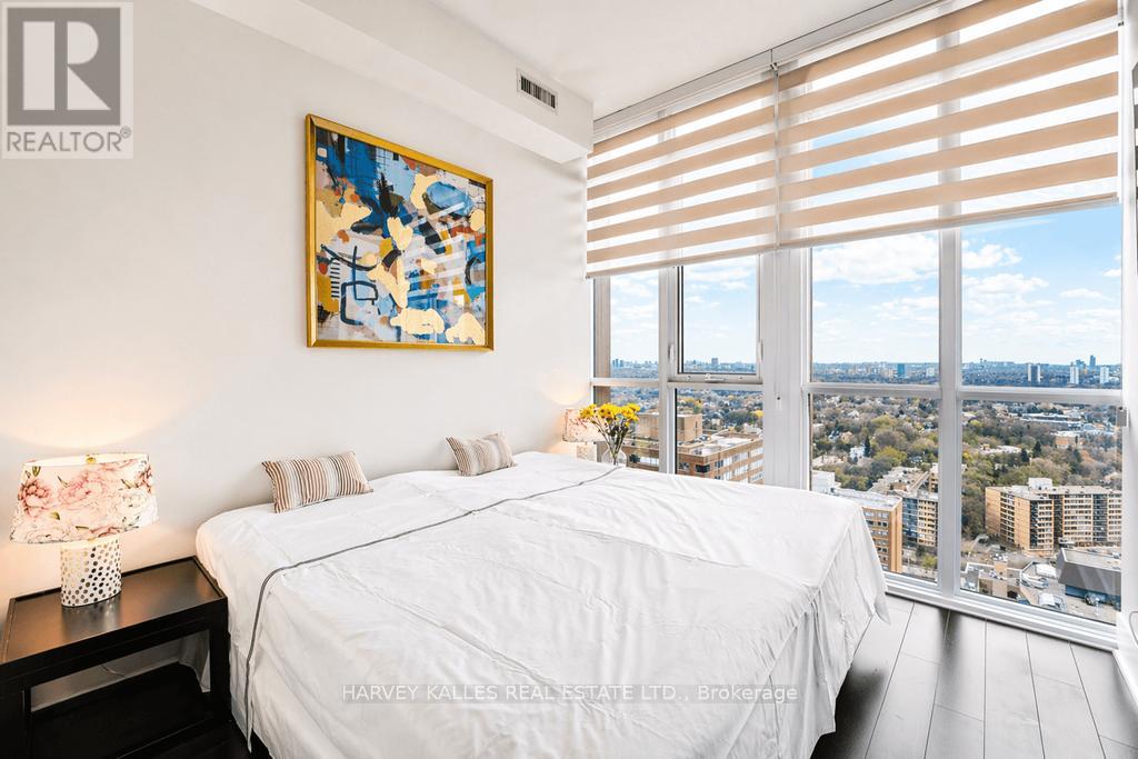 #2603 32 DAVENPORT ROAD - 33