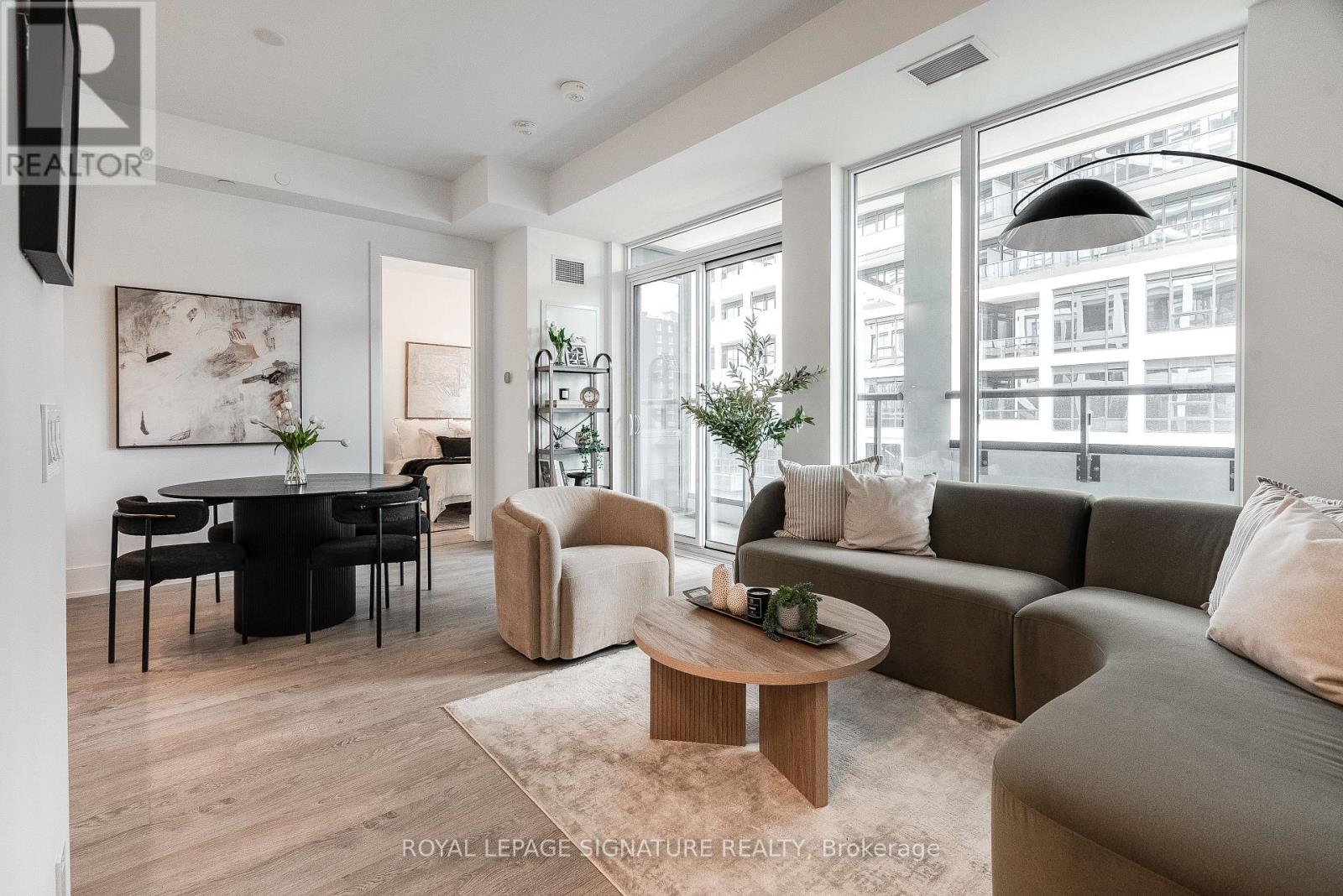 #501 115 DENISON AVENUE - 1