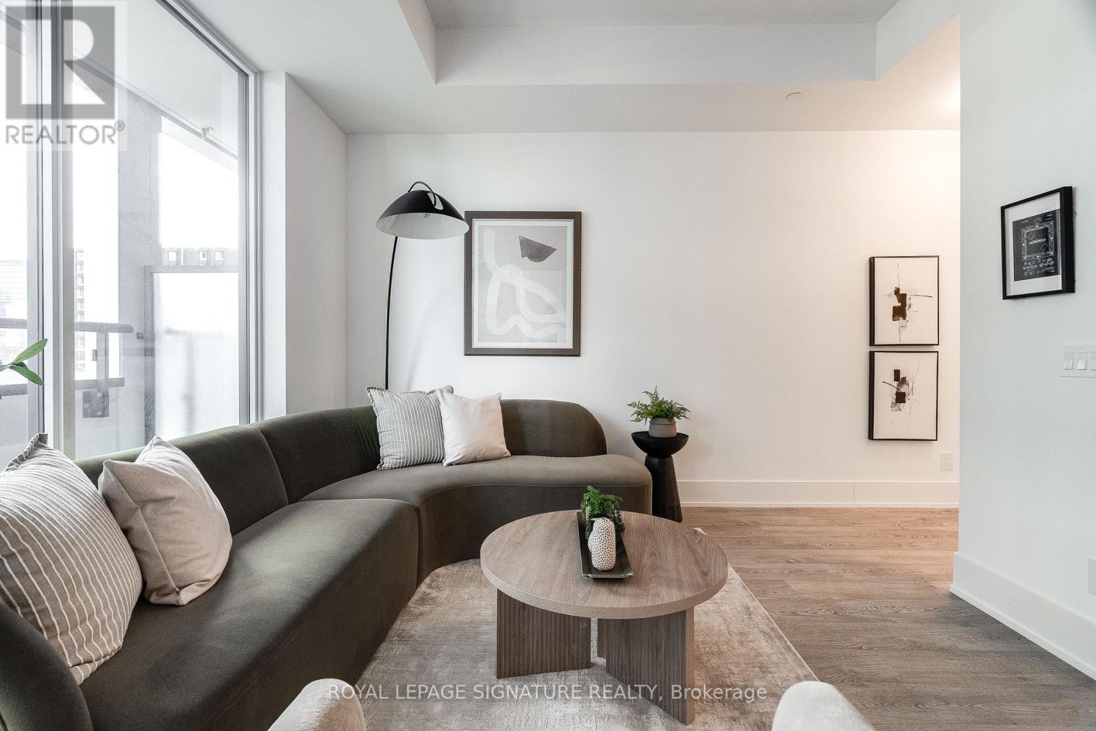 #501 115 DENISON AVENUE - 3