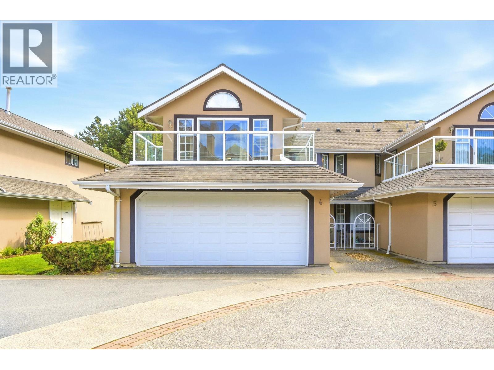 4 25 RICHMOND STREET