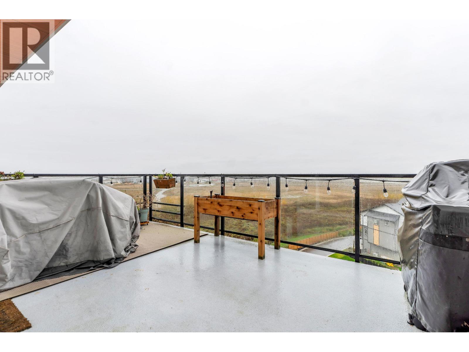 #606-2499 RABBIT Drive, Delta