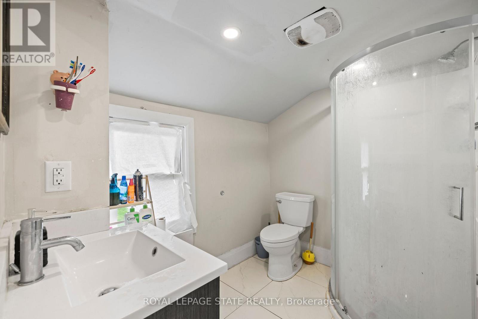 313 GILMORE ROAD - 13