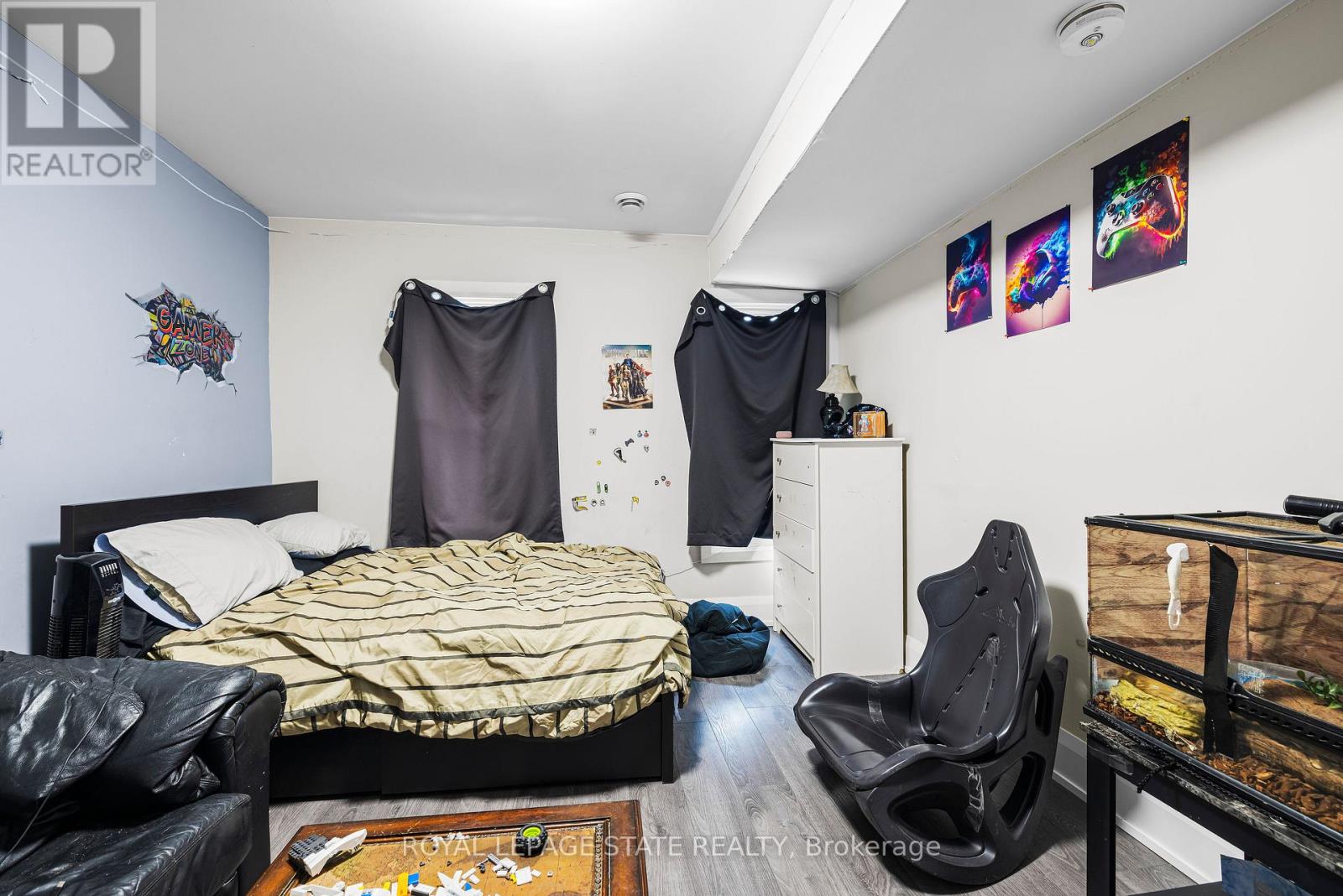 313 GILMORE ROAD - 19