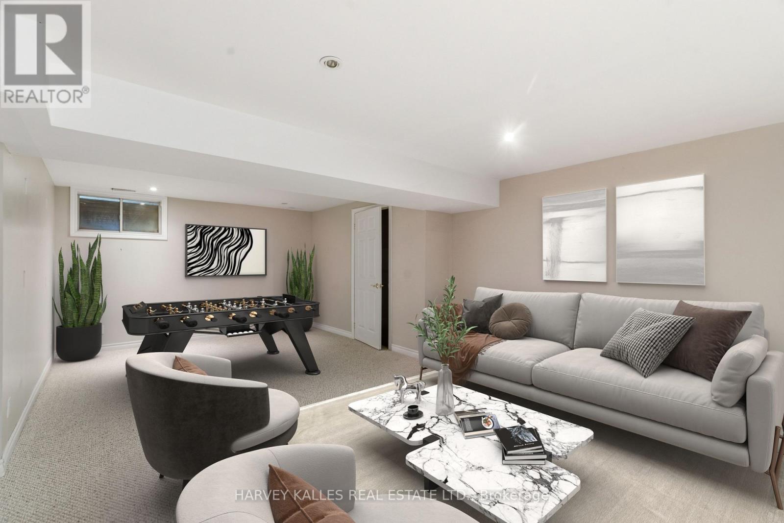 8 OAK DRIVE - 21
