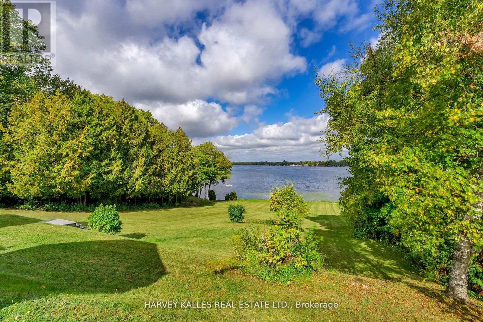 8 OAK DRIVE - 30