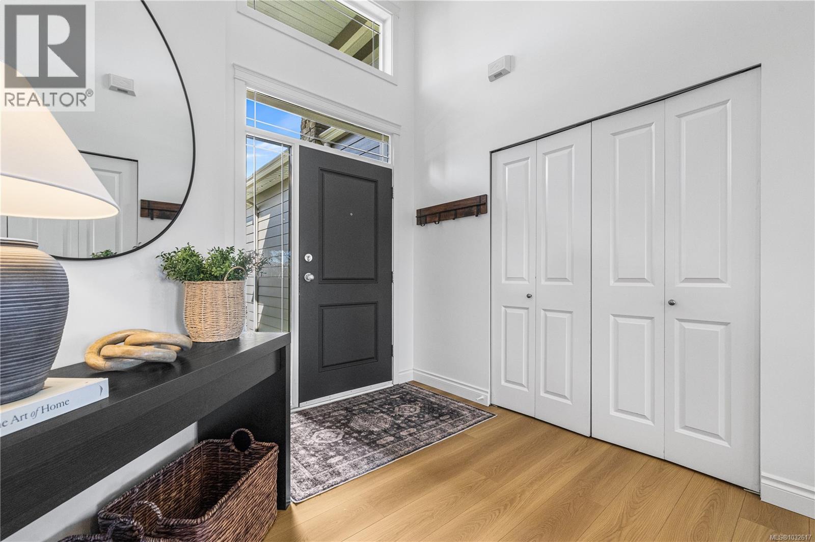 2913 Pacific View Terr - Image 3