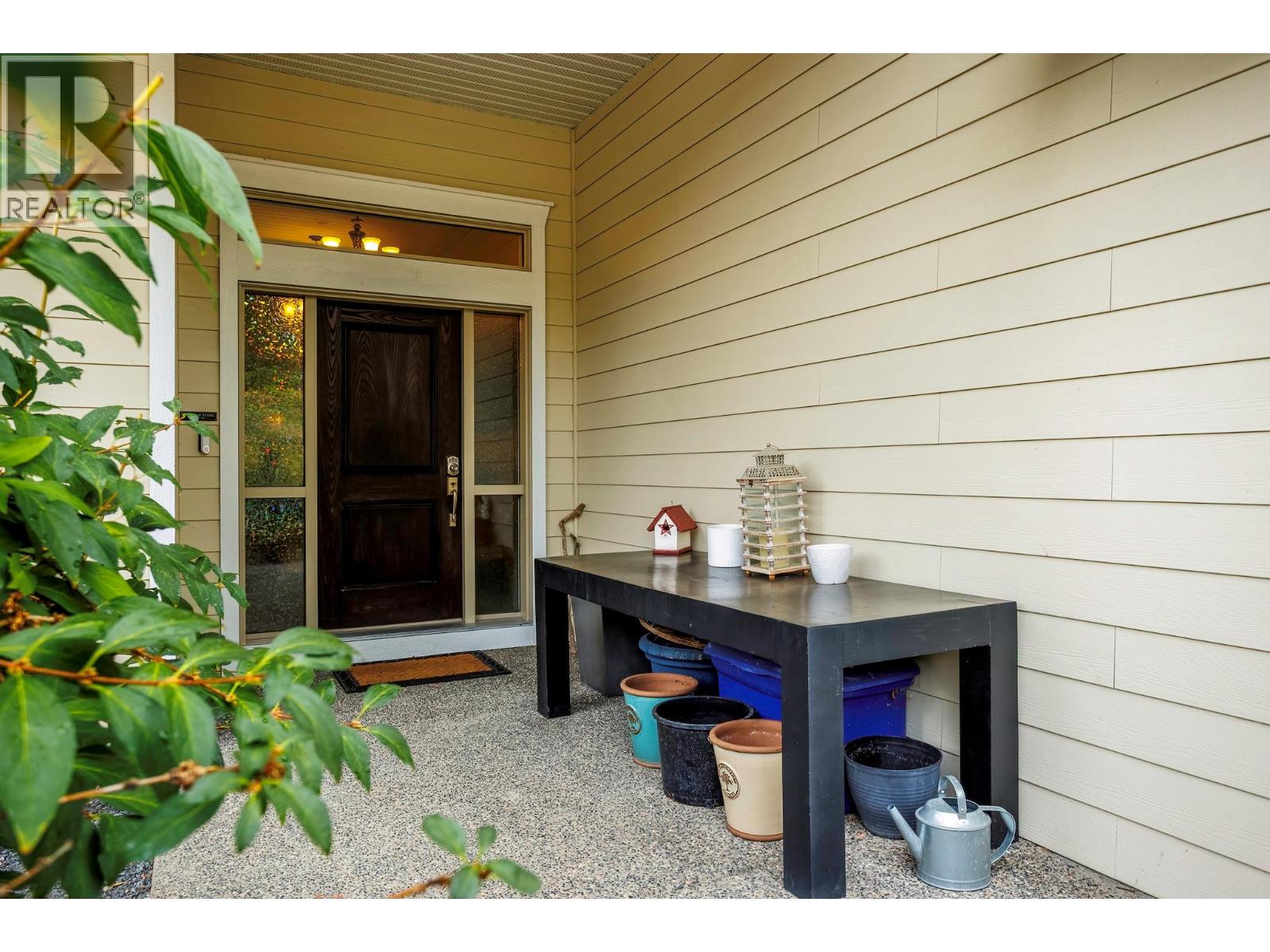  13053 Shoreline Drive, Lake Country