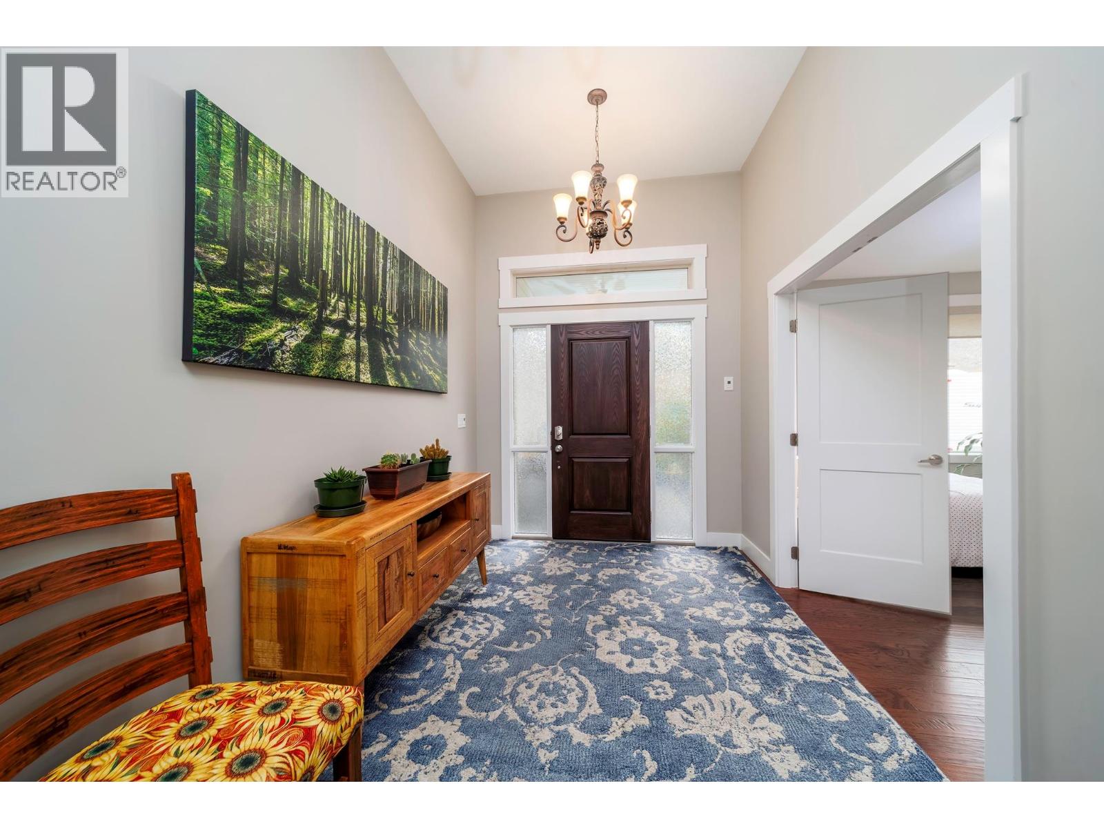  13053 Shoreline Drive, Lake Country