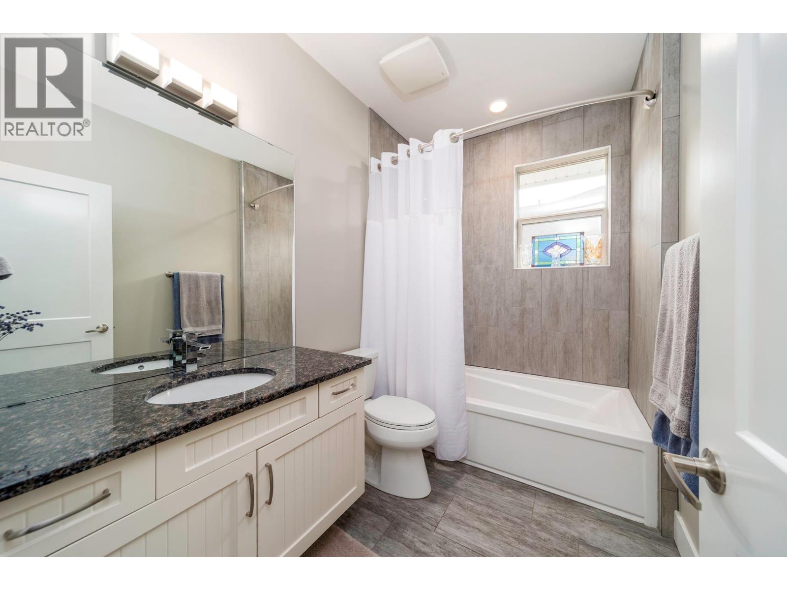  13053 Shoreline Drive, Lake Country