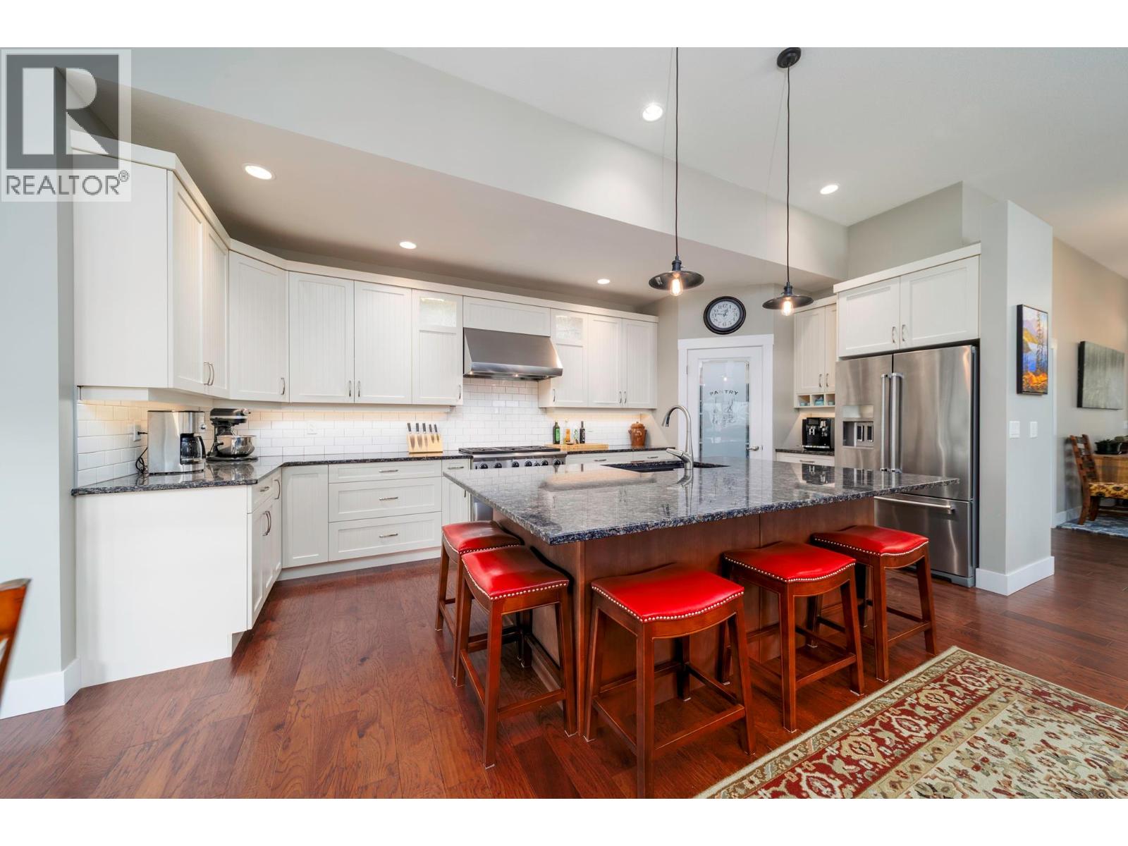  13053 Shoreline Drive, Lake Country