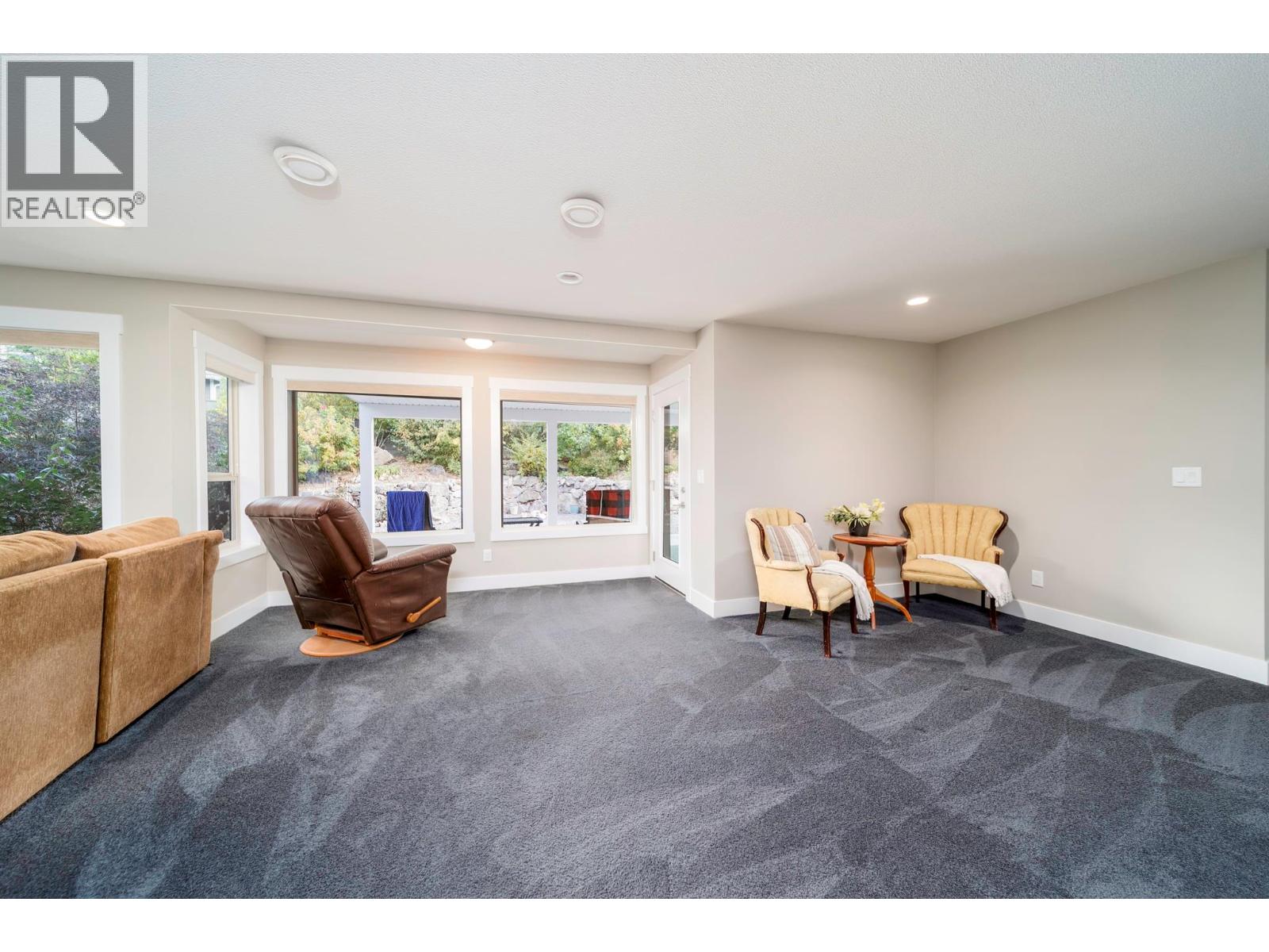  13053 Shoreline Drive, Lake Country