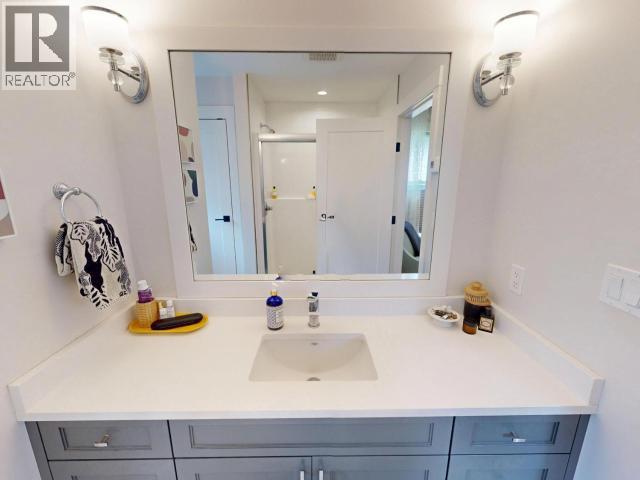 7339 LAZO STREET - 11