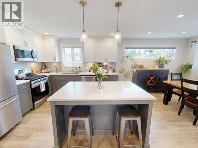 7339 LAZO STREET - 6