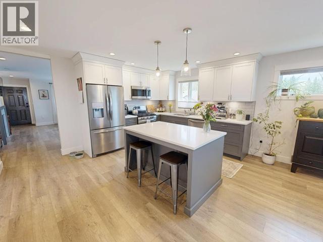 7339 LAZO STREET - 7