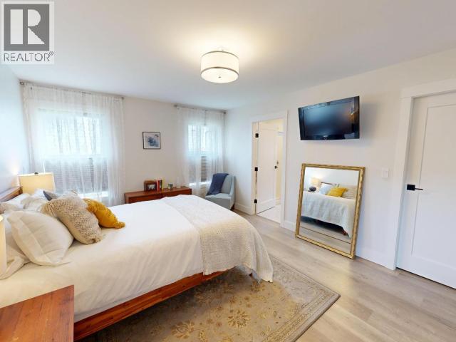 7339 LAZO STREET - 9