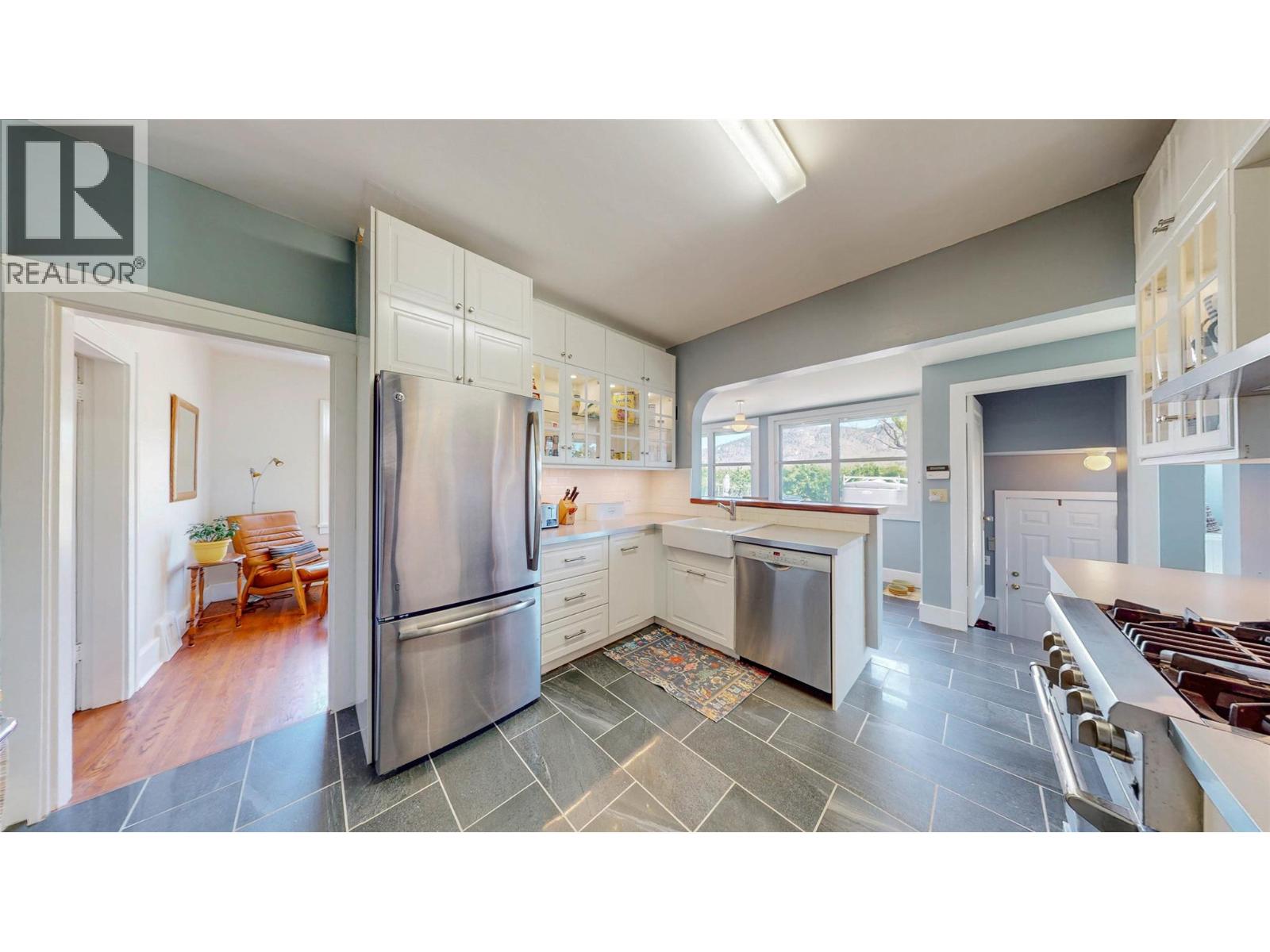 4371 Highway 97, Oliver