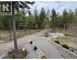 5 Cottonwood Road, Beaverdell, BC V0H1A0 Photo 26