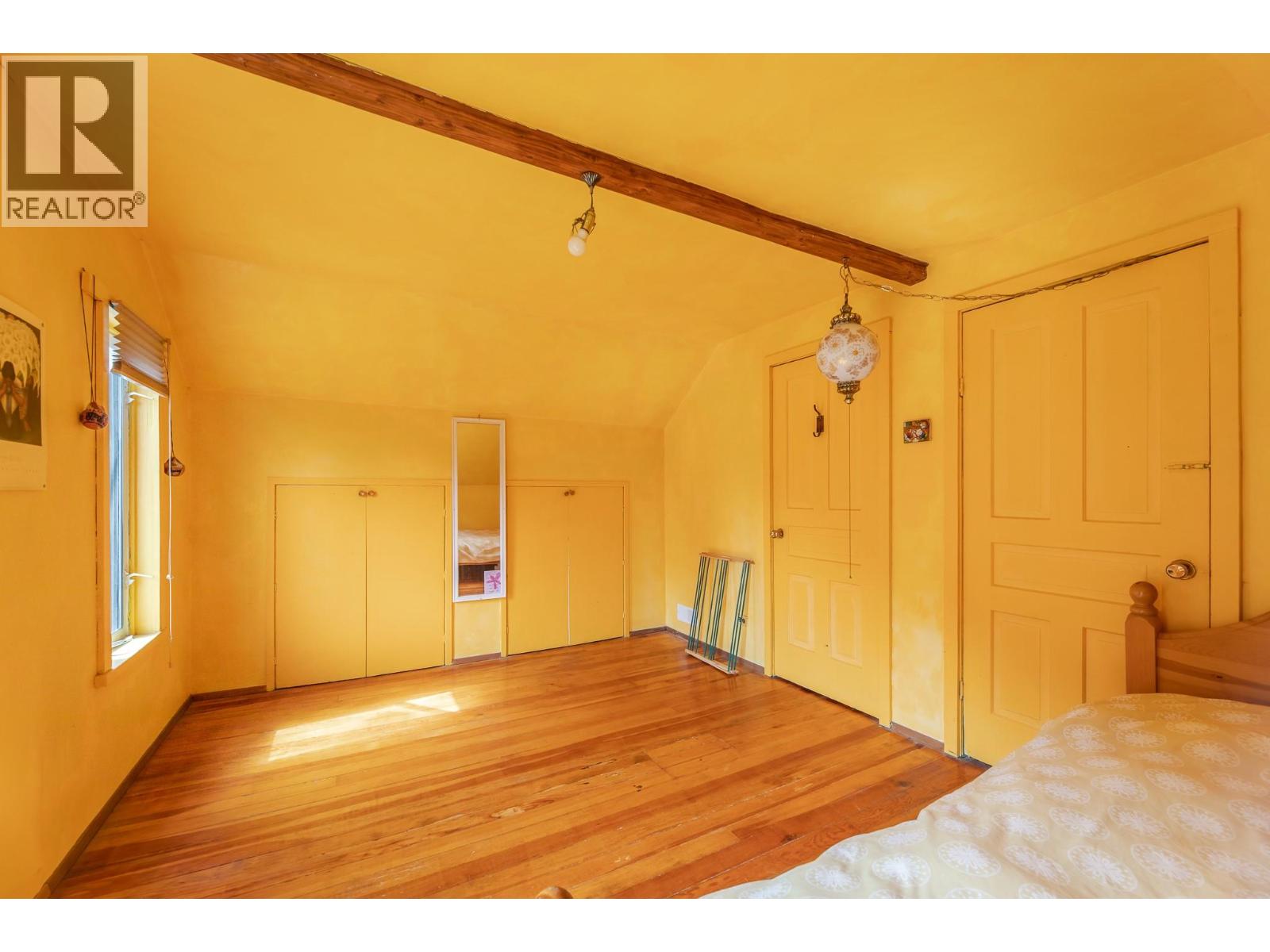 12009 Giants Head Road, Summerland