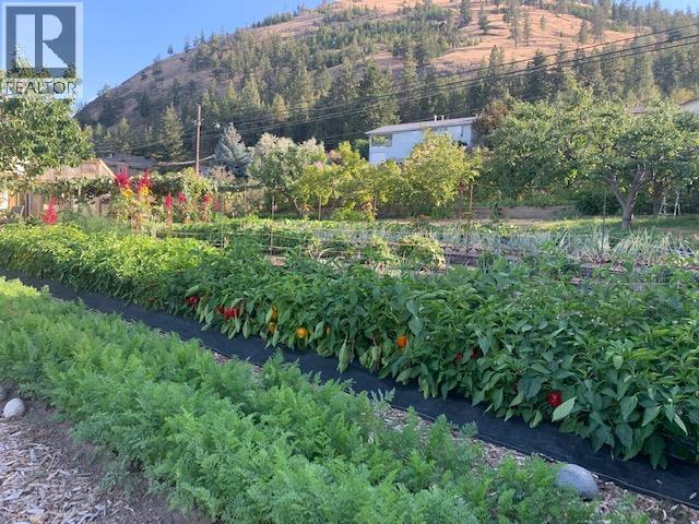 12009 Giants Head Road, Summerland