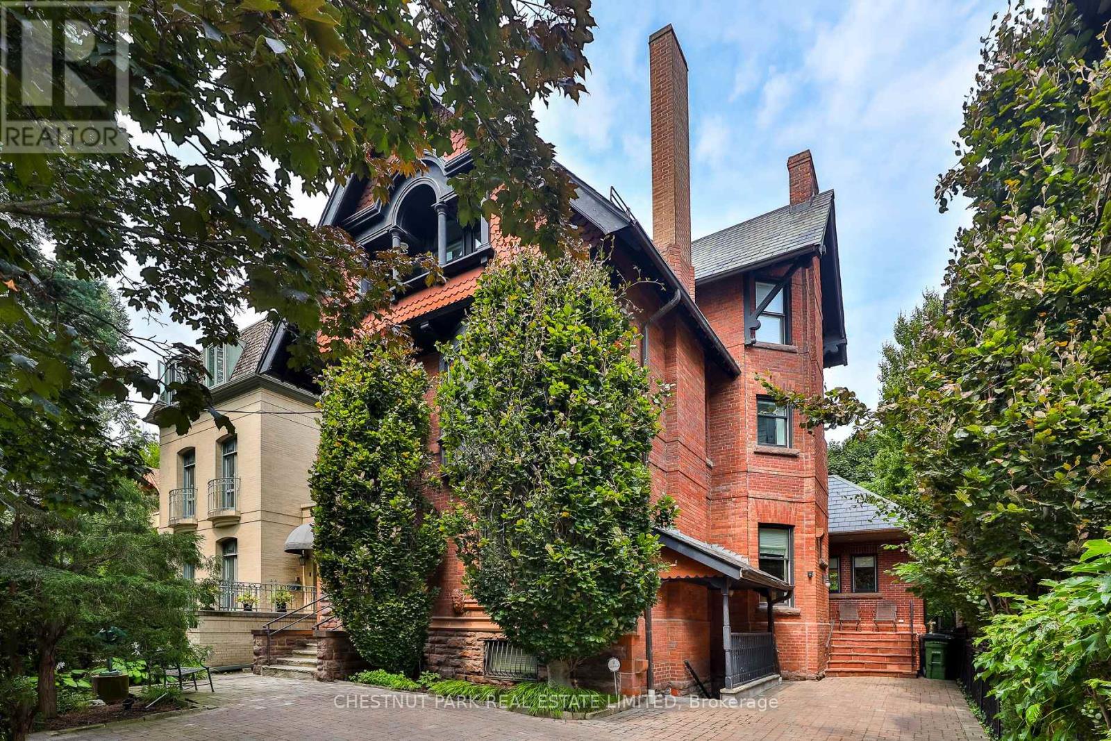 46 LOWTHER AVENUE - 2