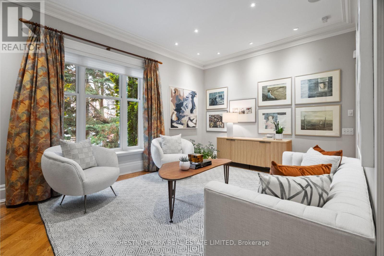 46 LOWTHER AVENUE - 8