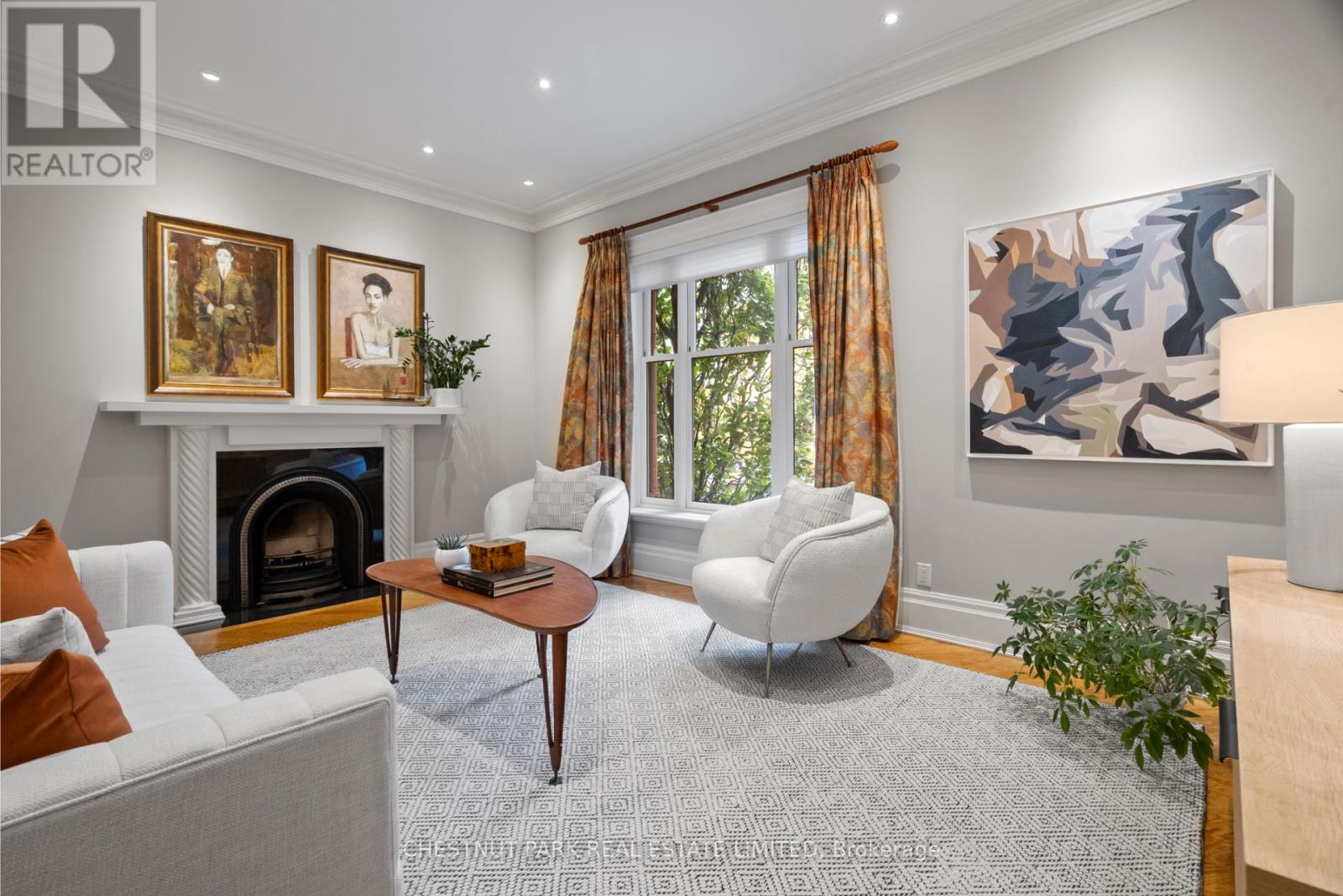 46 LOWTHER AVENUE - 9