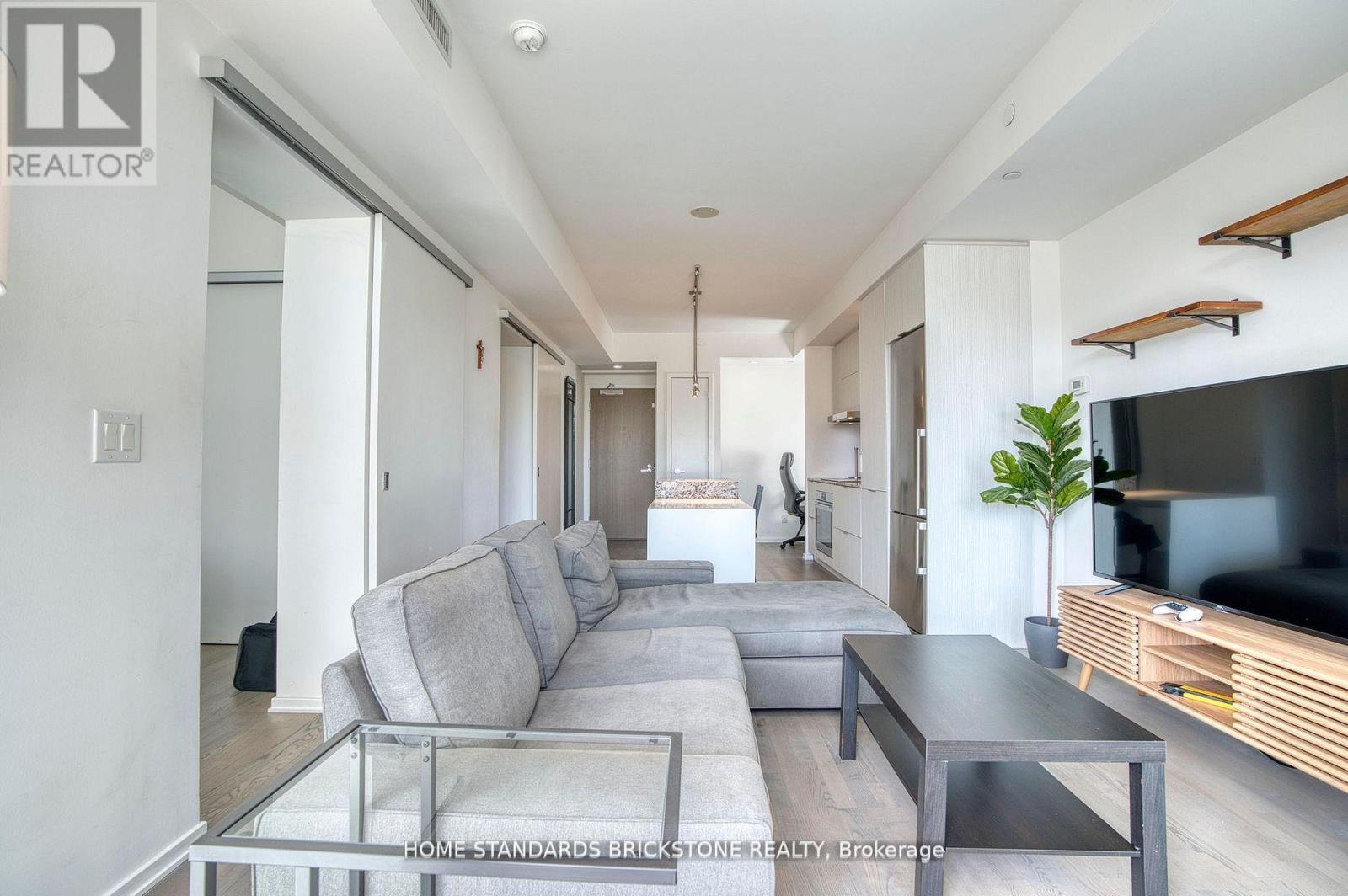 #1306 1 BLOOR STREET E - 17