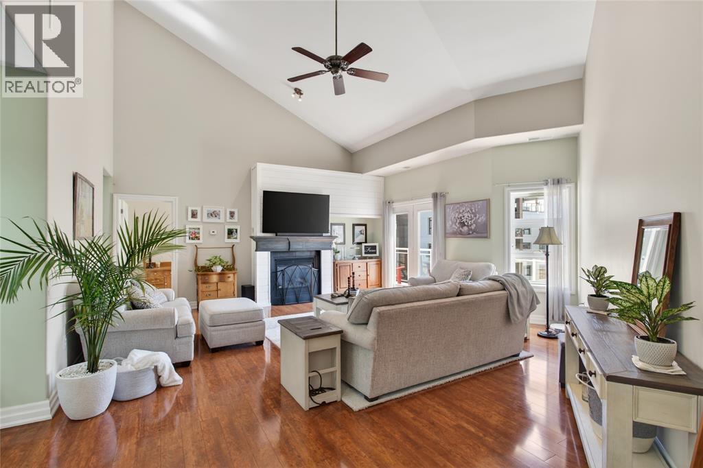 1550 VENETIAN BOULEVARD Unit# 310, Point Edward, Ontario, N7T0A4 — Photo 9