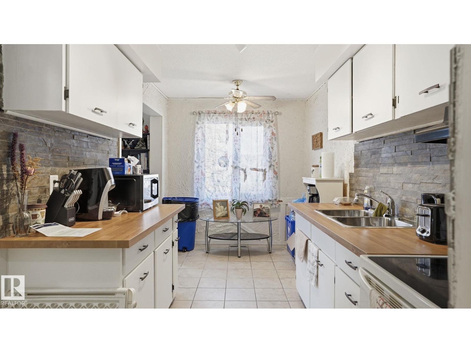 #12 14120 80 ST NW, Edmonton