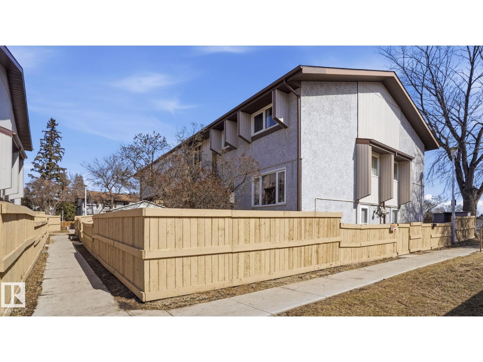 #12 14120 80 ST NW, Edmonton