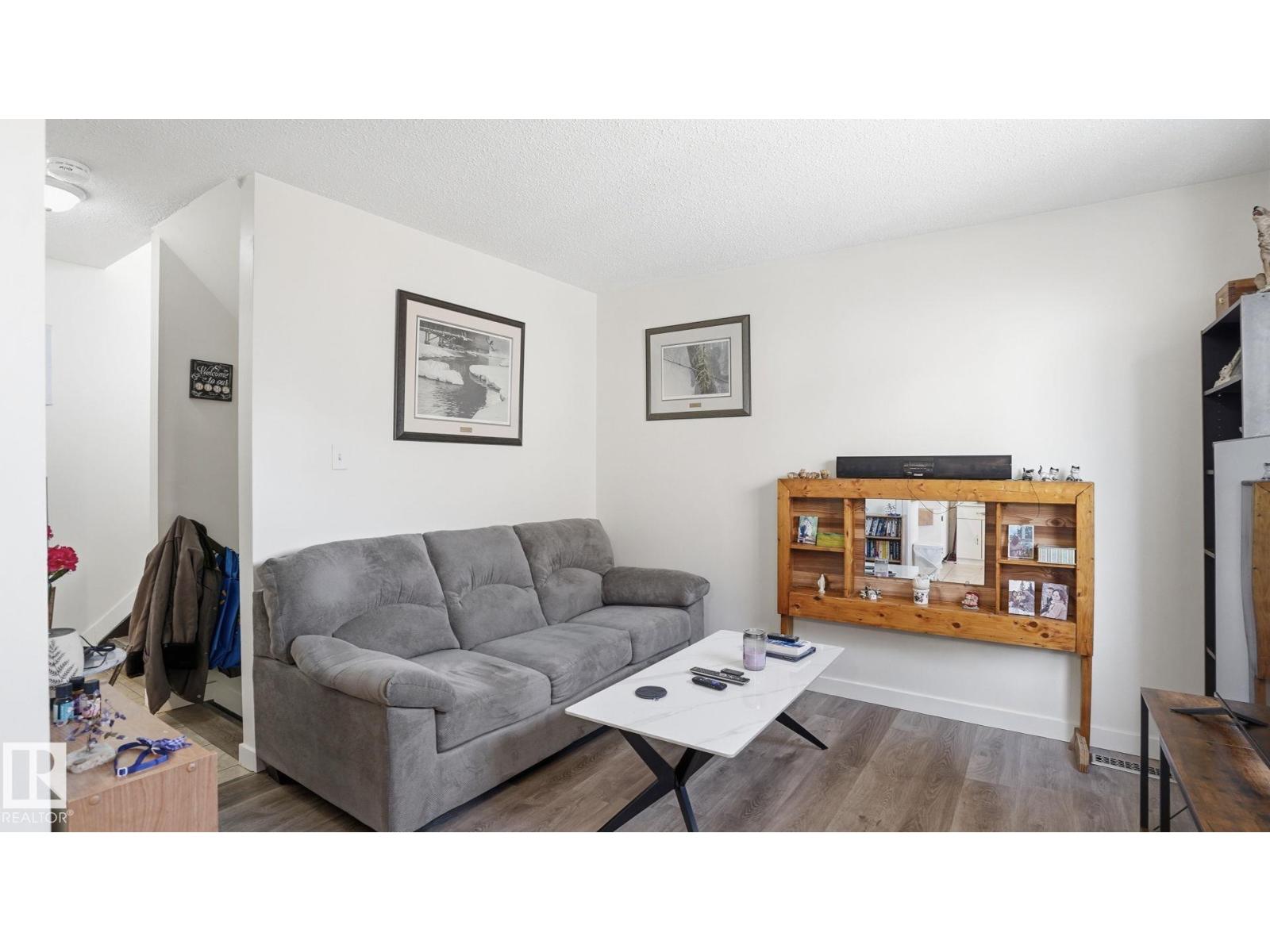 #12 14120 80 ST NW, Edmonton