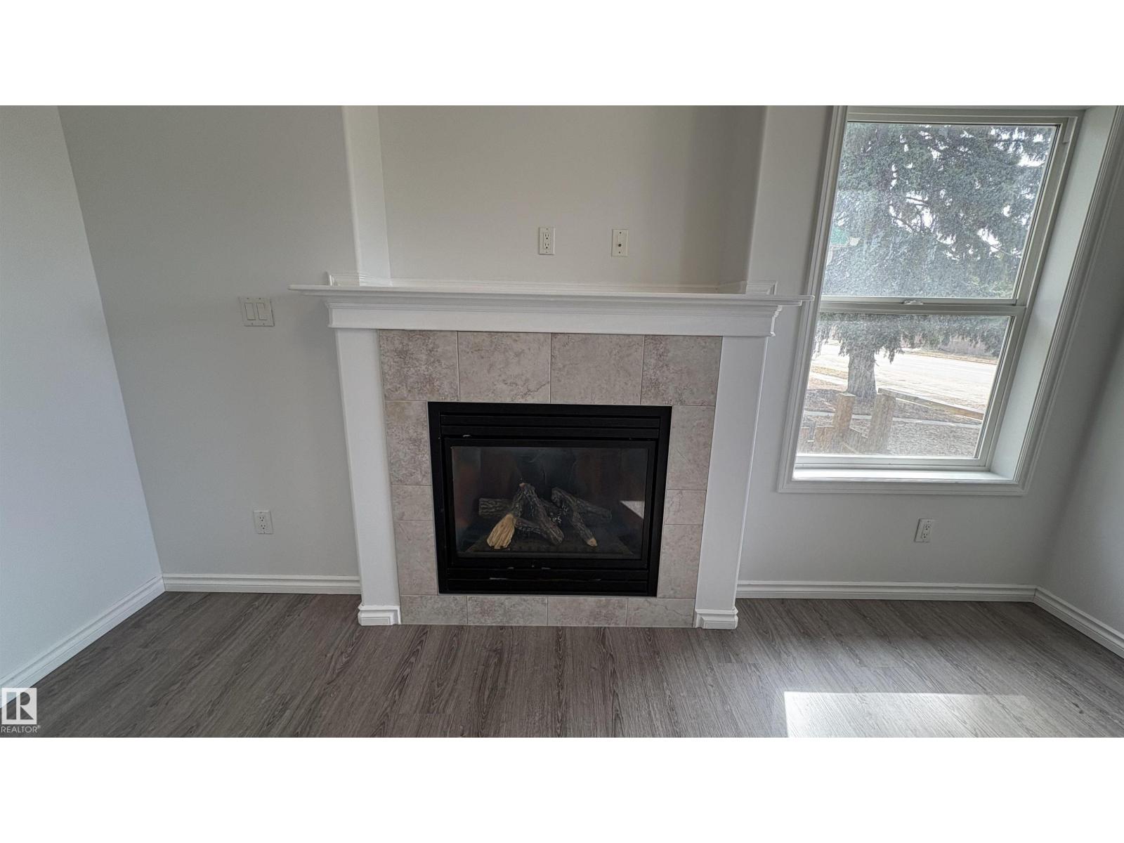 10231 163 ST NW, Edmonton