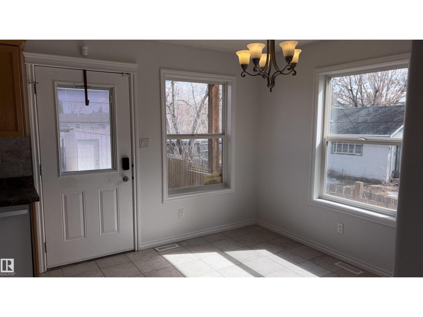 10231 163 ST NW, Edmonton