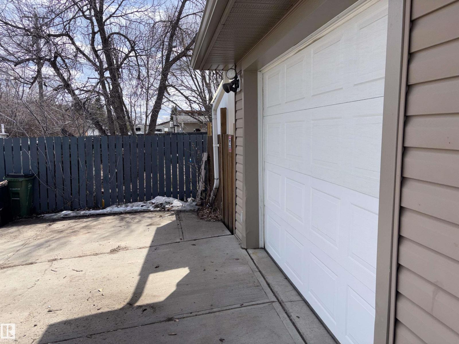 10231 163 ST NW, Edmonton