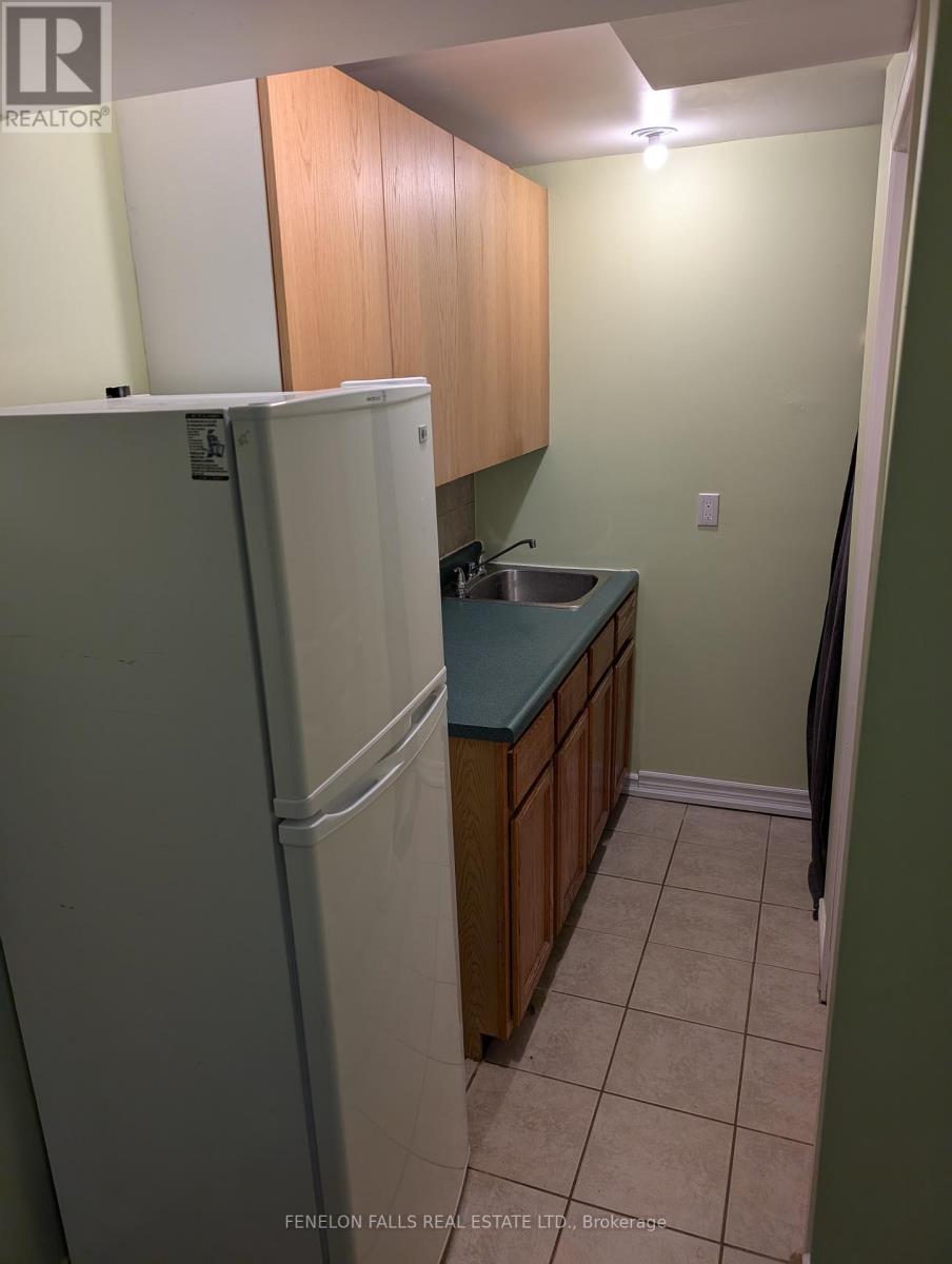 180 ORCHARD PARK ROAD — photo 16
