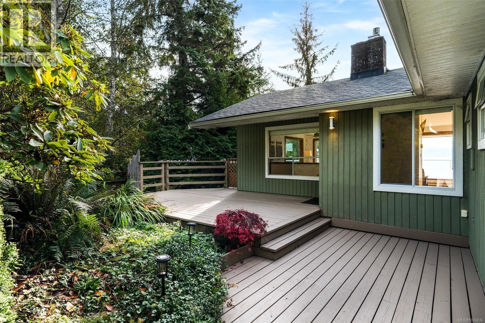 2594 Seaside Dr - 14