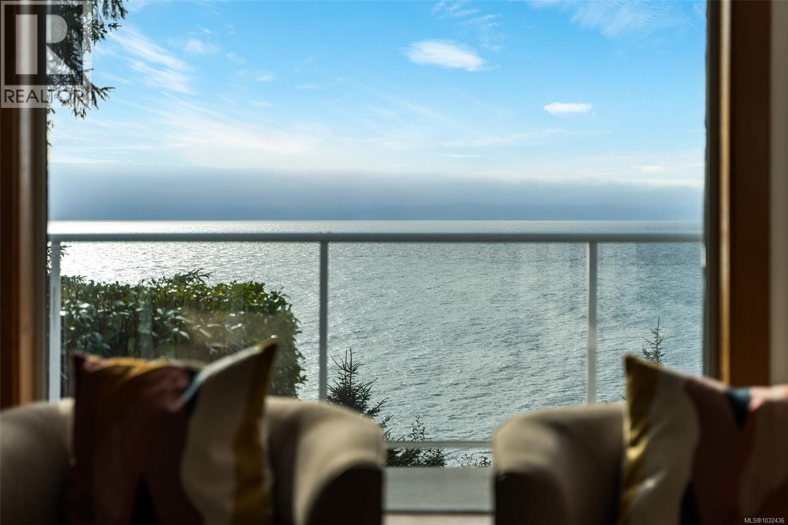 2594 Seaside Dr - 28