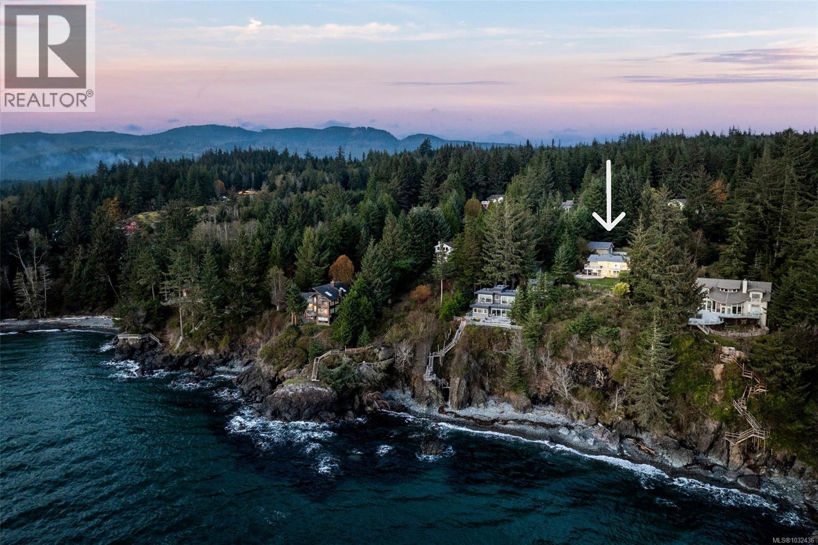 2594 Seaside Dr - 3