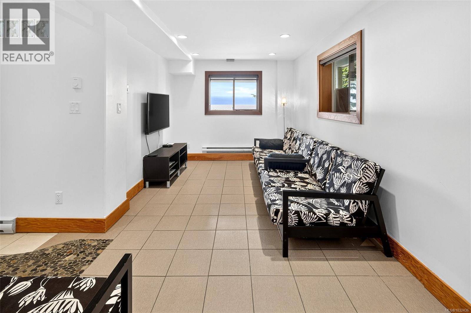 2594 Seaside Dr - 51