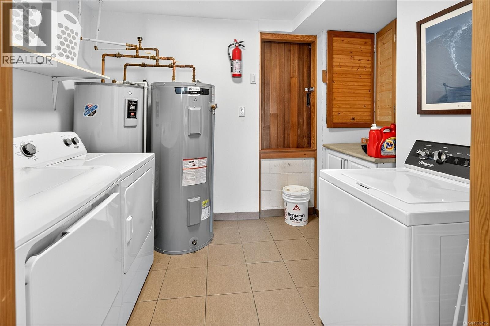 2594 Seaside Dr - 53