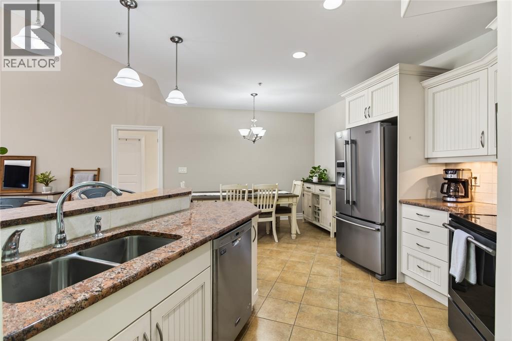 1550 VENETIAN BOULEVARD Unit# 310, Point Edward, Ontario, N7T0A4 — Photo 16