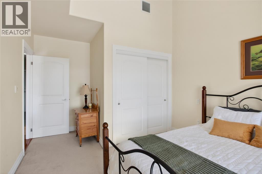 1550 VENETIAN BOULEVARD Unit# 310, Point Edward, Ontario, N7T0A4 — Photo 21